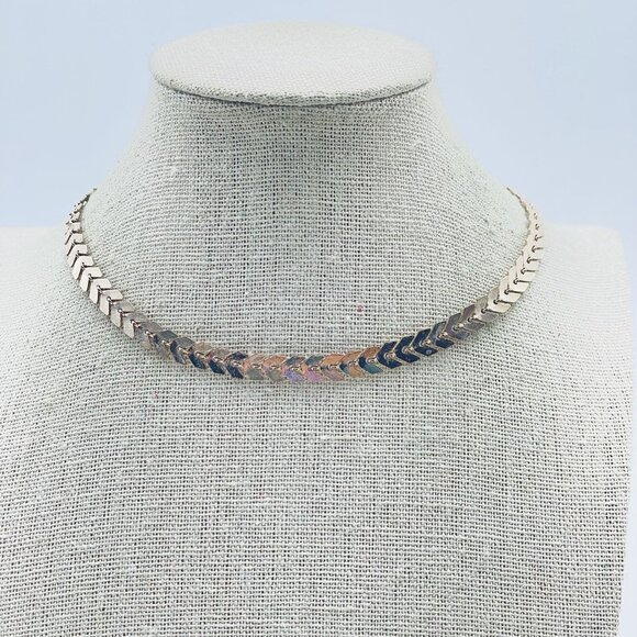 AMERICAN EAGLE Gold Tone Necklace Signed Chevron Link Chain Adjustable - Picture 1 of 7